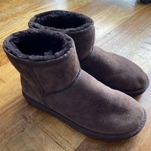 Ugg Classic Mini